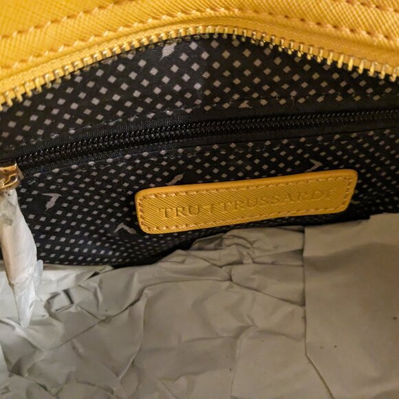 New with Tags Tru Trussardi Yellow Handbag - Picture 16 of 16
